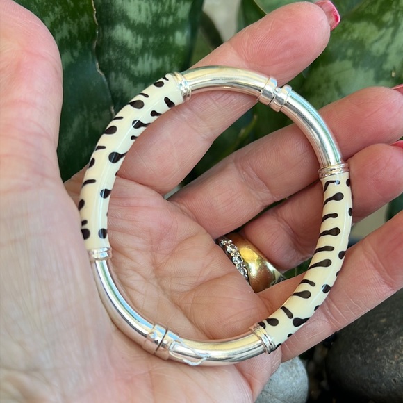 Sterling, silver, and enamel Bracelet - Picture 5 of 12